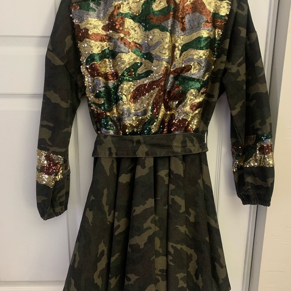 Women’s jacket - Picture 3 of 10